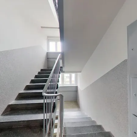 Comftaparts アパート